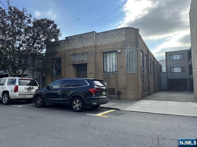 109 71st Street Property Photo 1