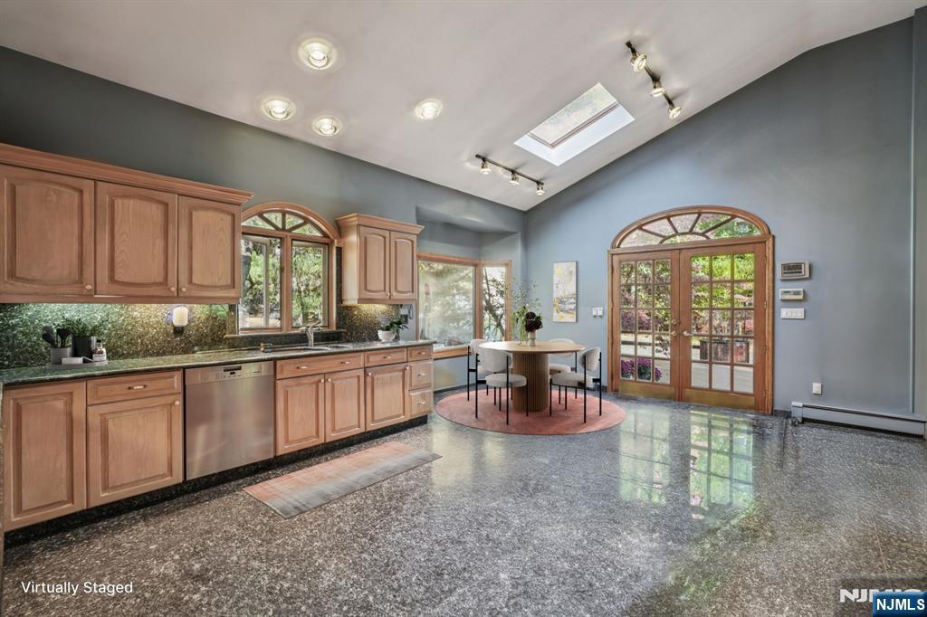 59 Old Stone Church Road Property Photo 4