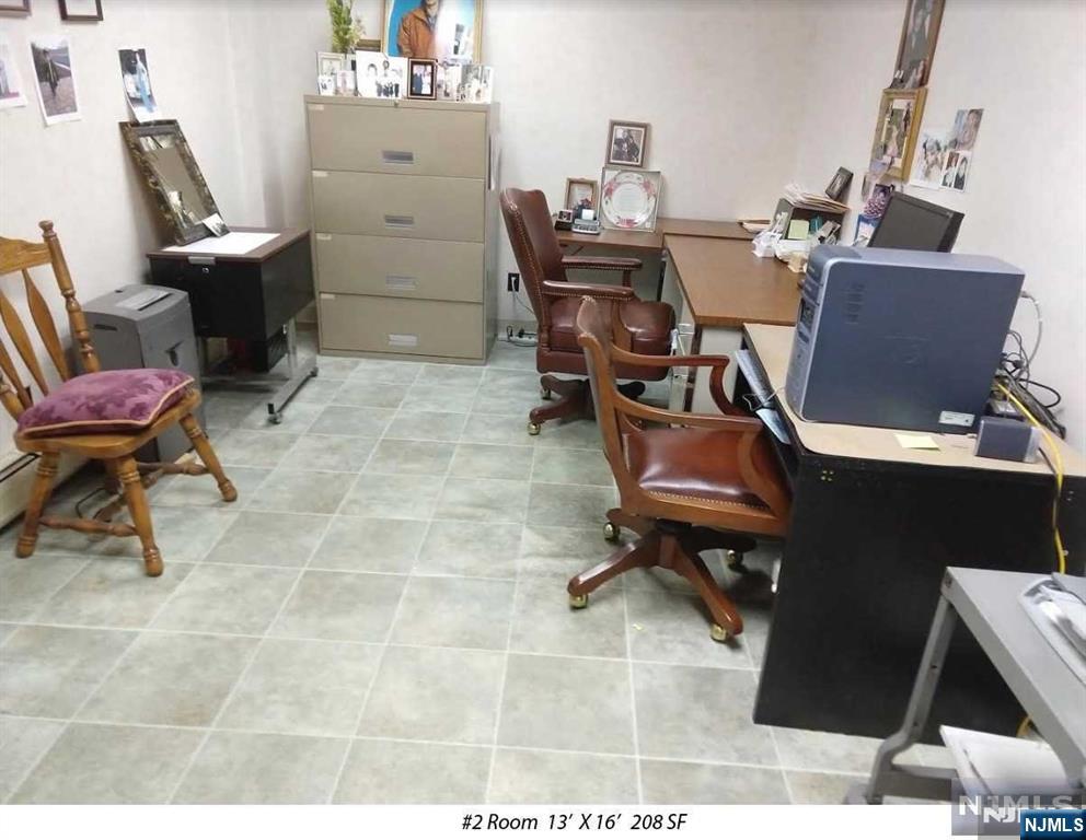 610 Broad Avenue Property Photo 8