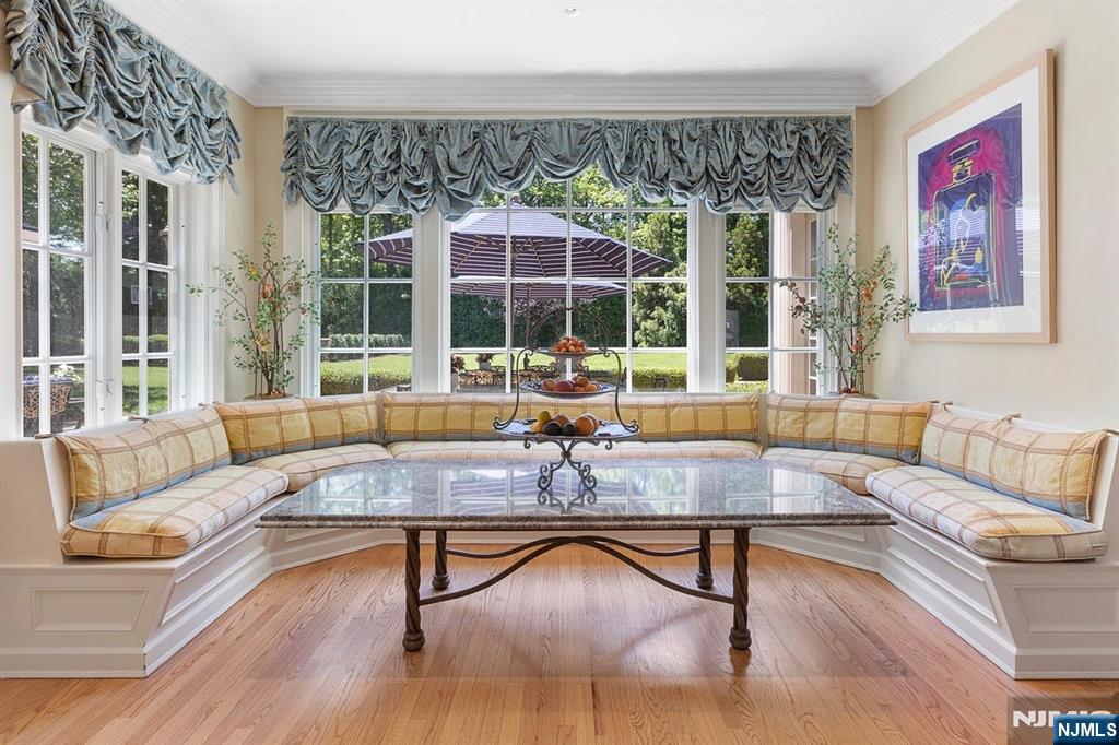12 The Esplanade Property Photo 13