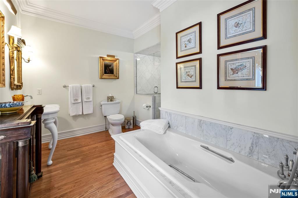 12 The Esplanade Property Photo 25