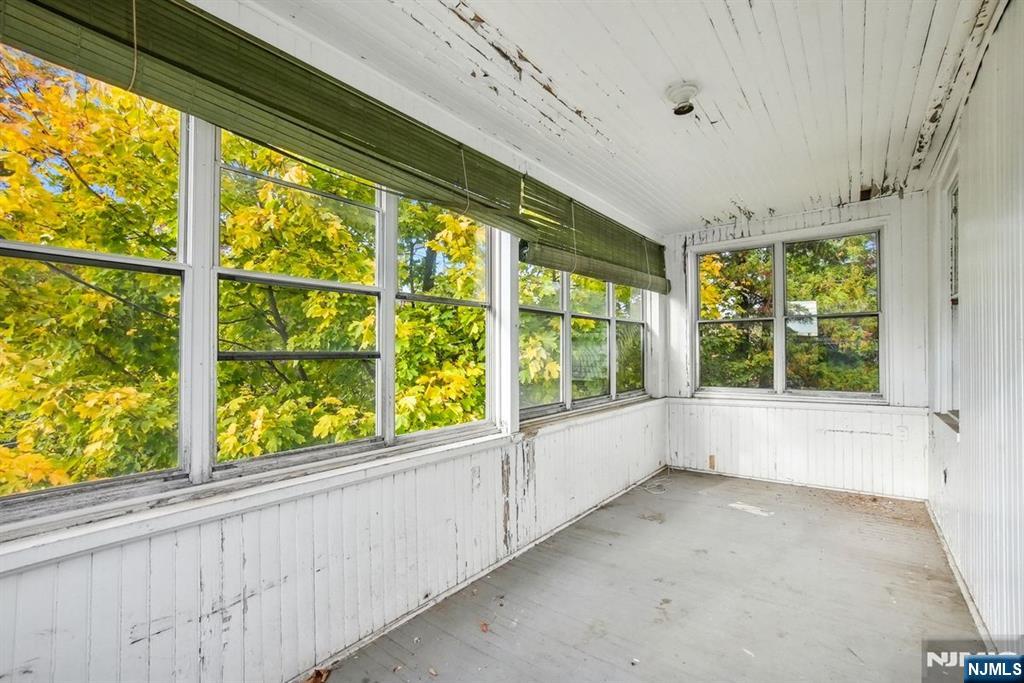 197 Fullerton Avenue Property Photo 12