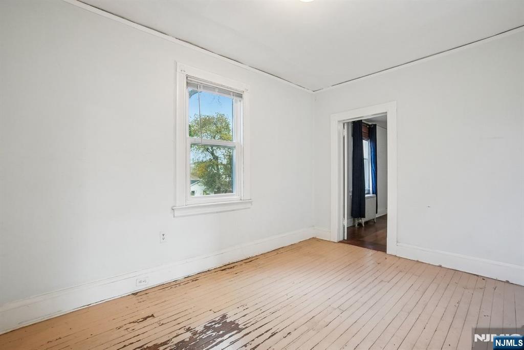 197 Fullerton Avenue Property Photo 19