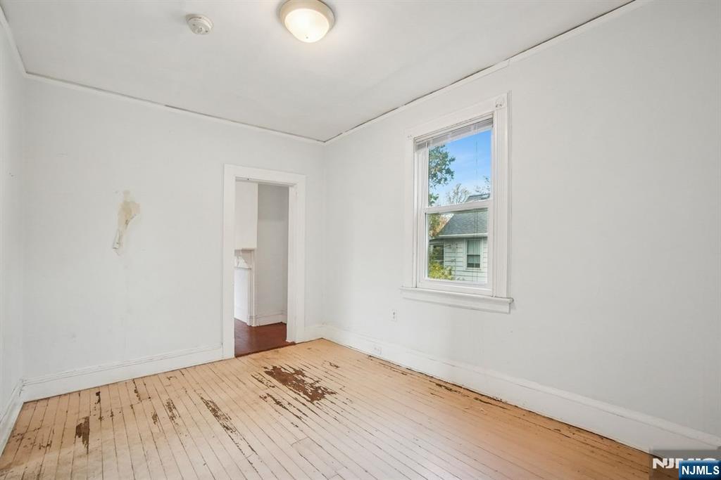 197 Fullerton Avenue Property Photo 20