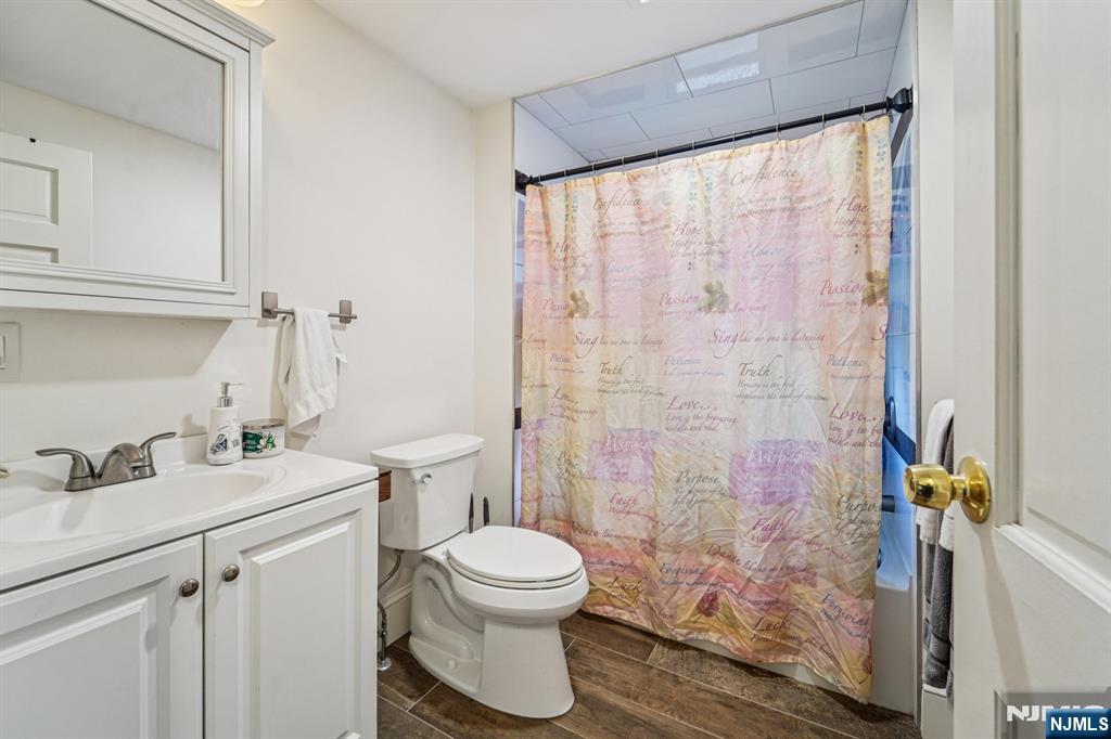 1485 Gaylord Terrace Property Photo 12