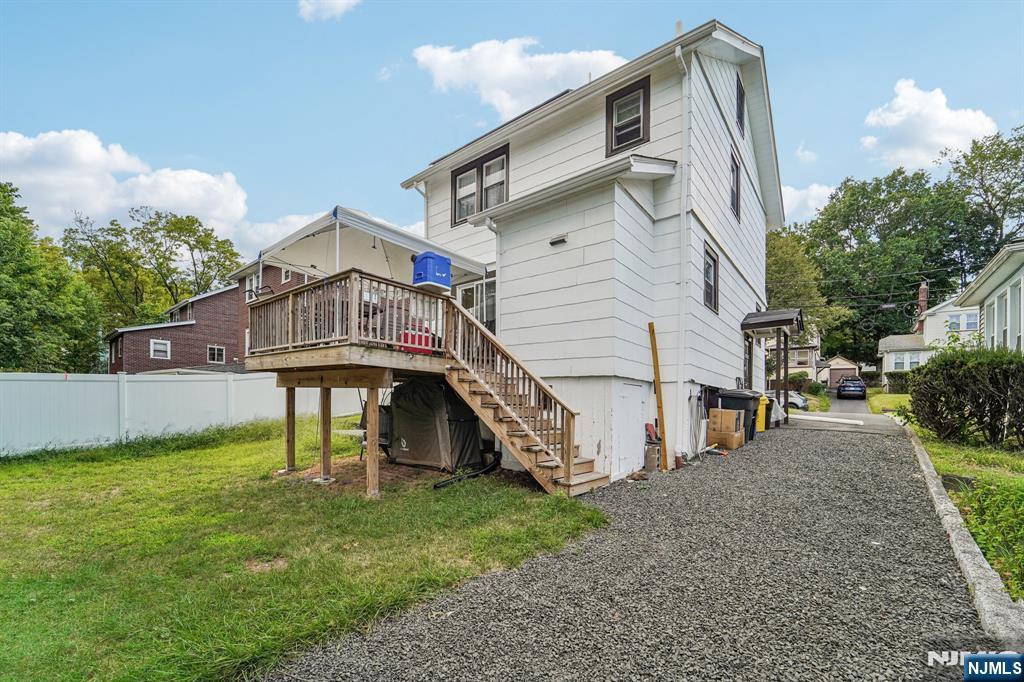 1485 Gaylord Terrace Property Photo 18