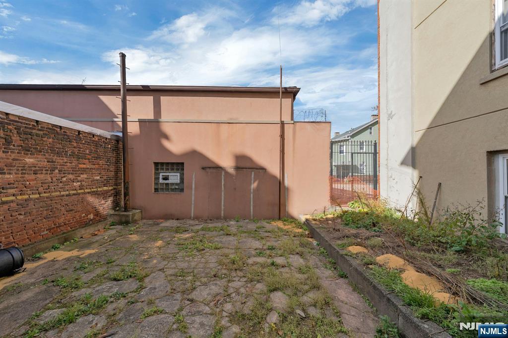 149 Union Street Property Photo 40