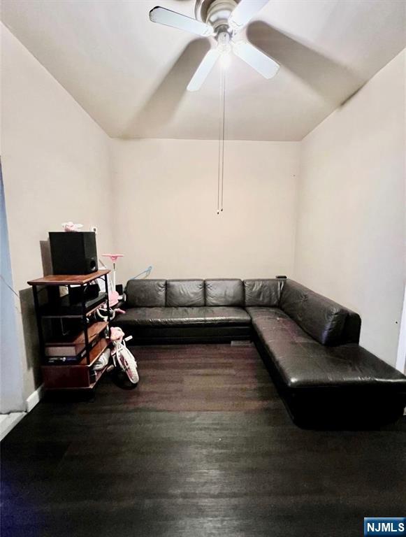 2808 Palisade Avenue Property Photo 4