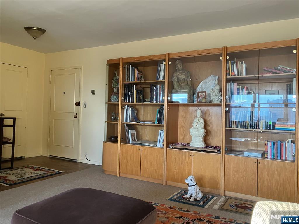 280 Prospect Avenue 11h Property Photo 3