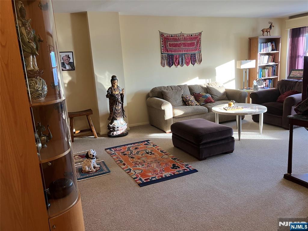 280 Prospect Avenue 11h Property Photo 4