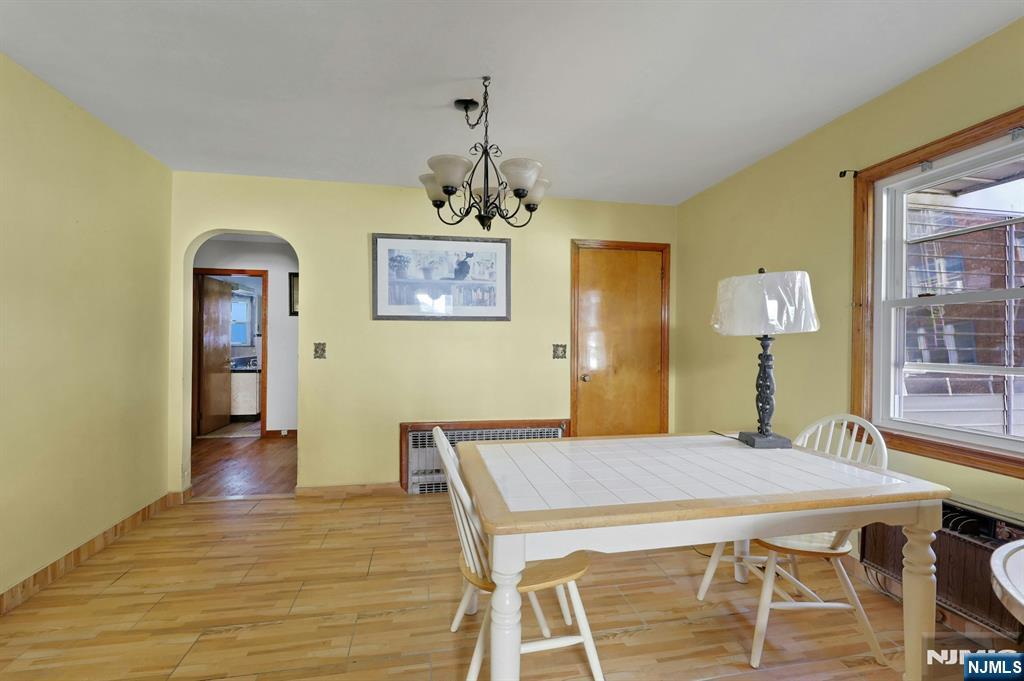 835 Chestnut Street Property Photo 9