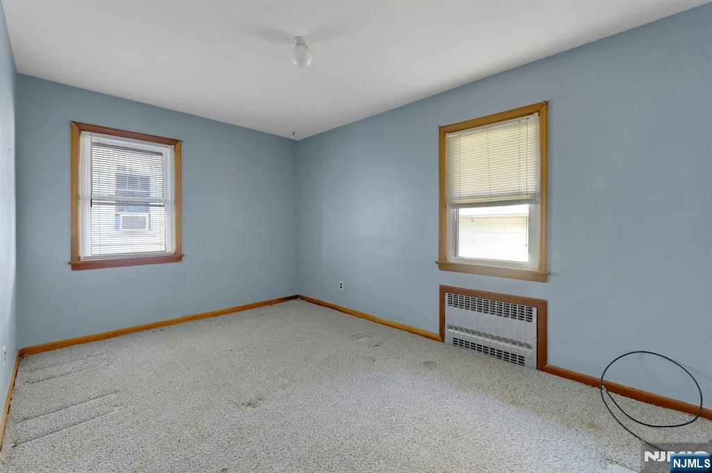 835 Chestnut Street Property Photo 10