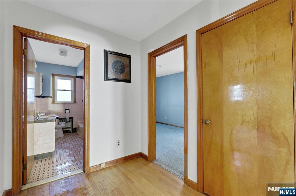835 Chestnut Street Property Photo 16