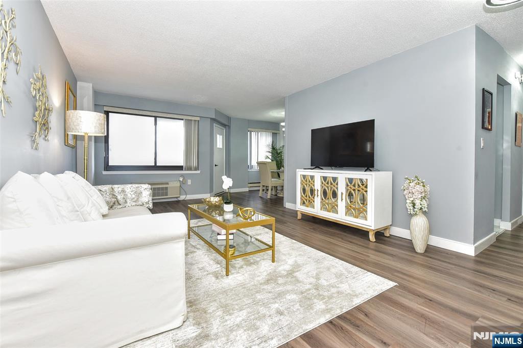 307 Prospect Avenue 4b Property Photo 12