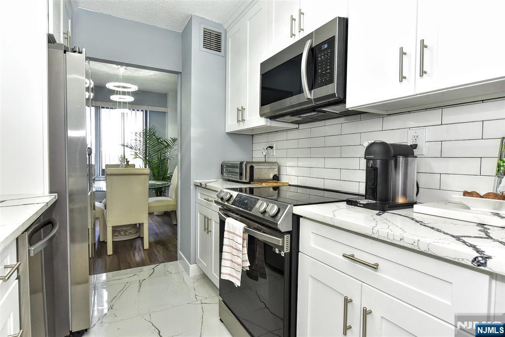 307 Prospect Avenue 4b Property Photo 18