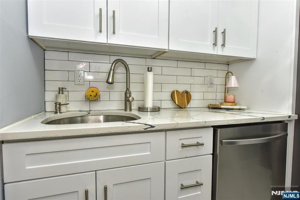 307 Prospect Avenue 4b Property Photo 20