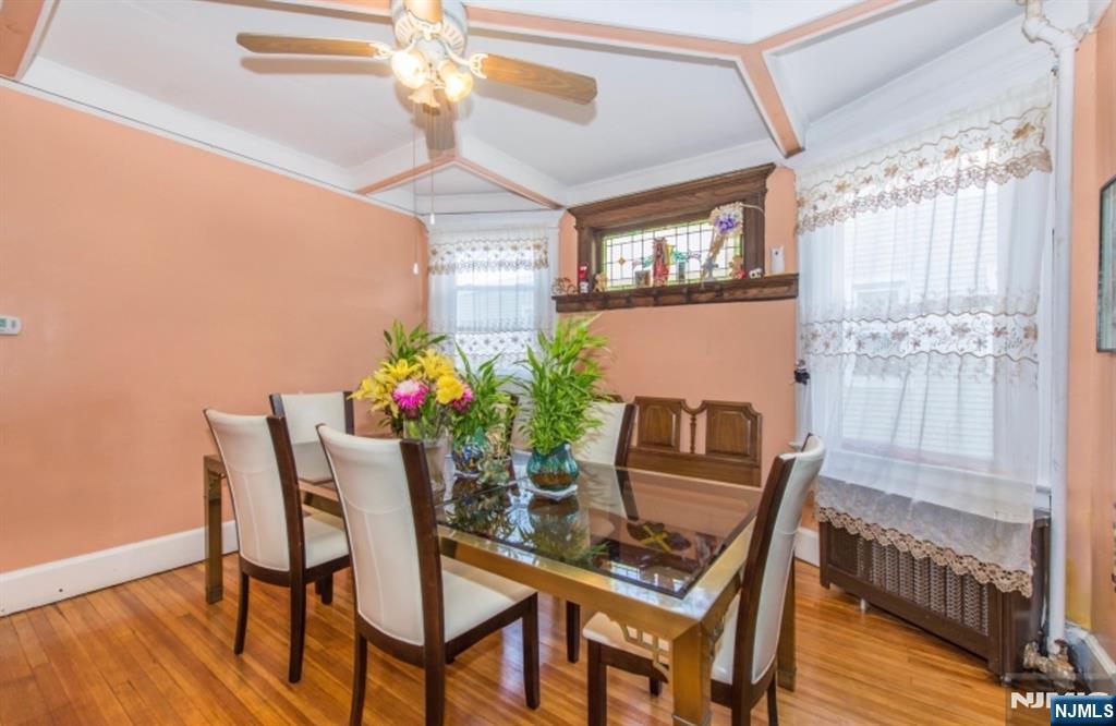 723 Stuyvesant Avenue Property Photo 4