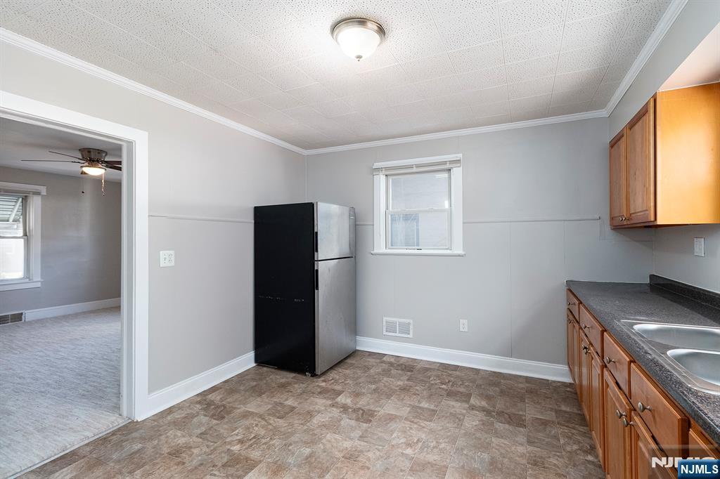 2557 Wh-mer Road Property Photo 10