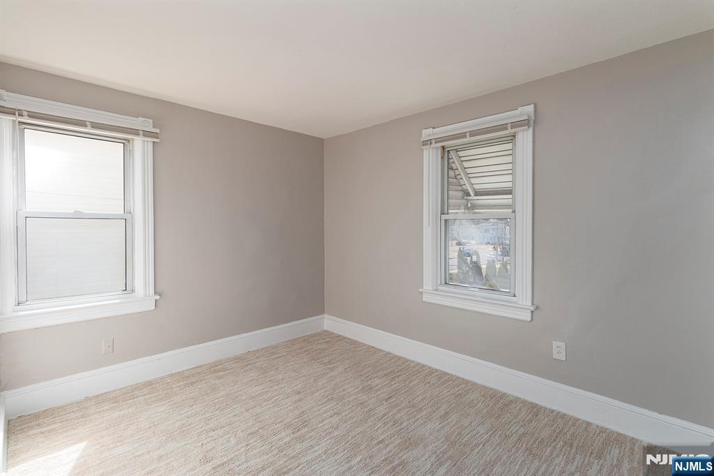 2557 Wh-mer Road Property Photo 24