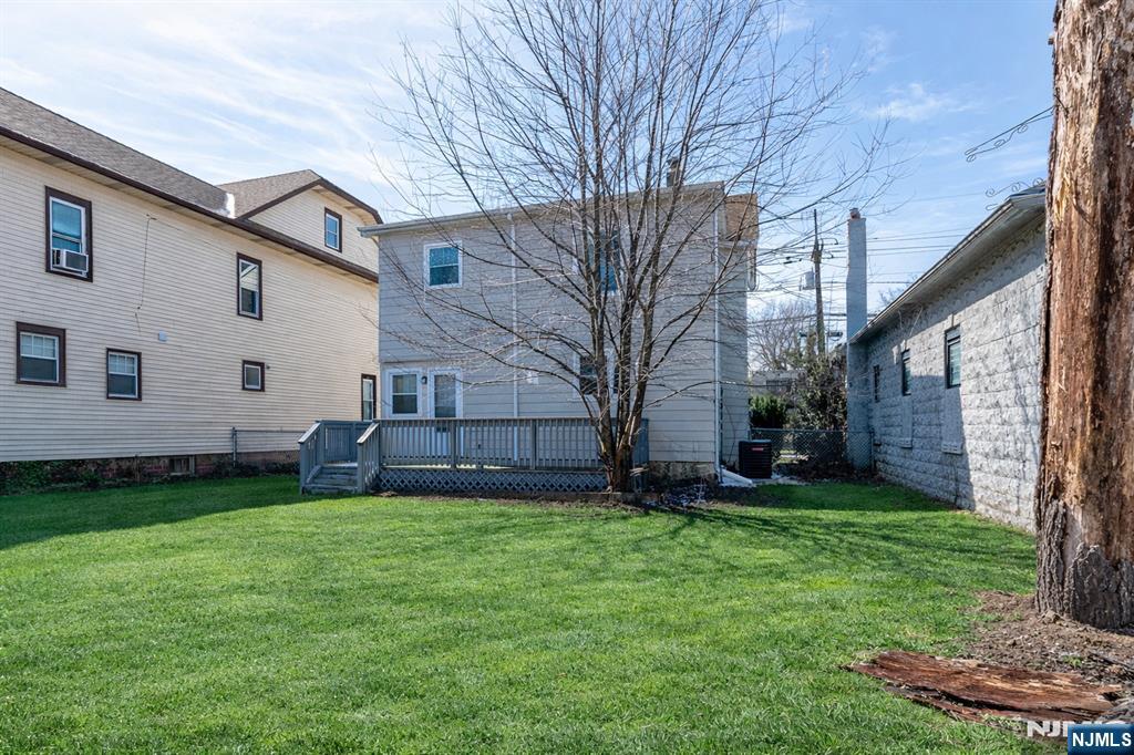 2557 Wh-mer Road Property Photo 36