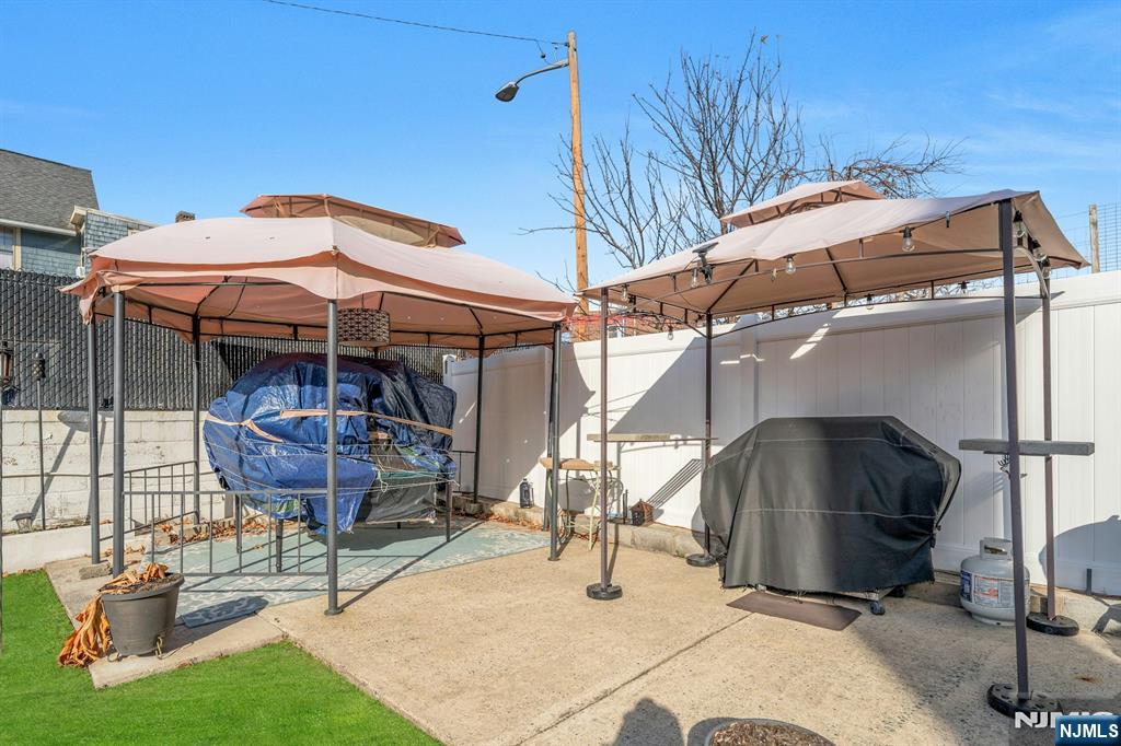 89 Union Avenue Property Photo 27