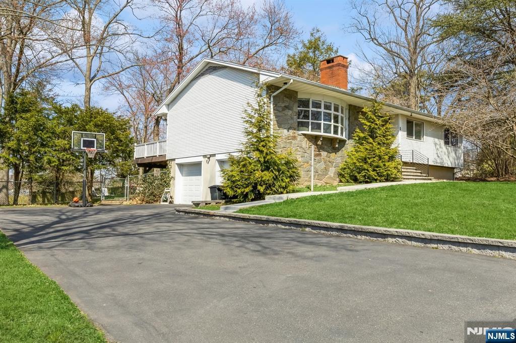 37 New Street Property Photo 2