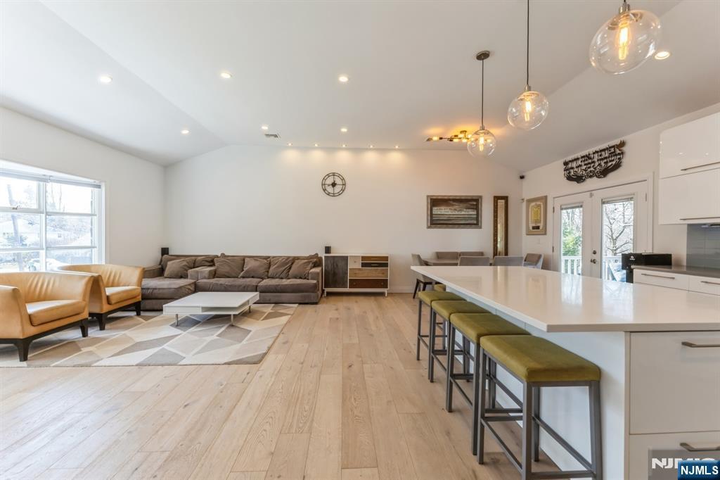 37 New Street Property Photo 7