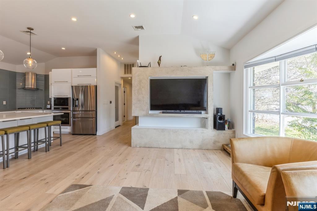 37 New Street Property Photo 8