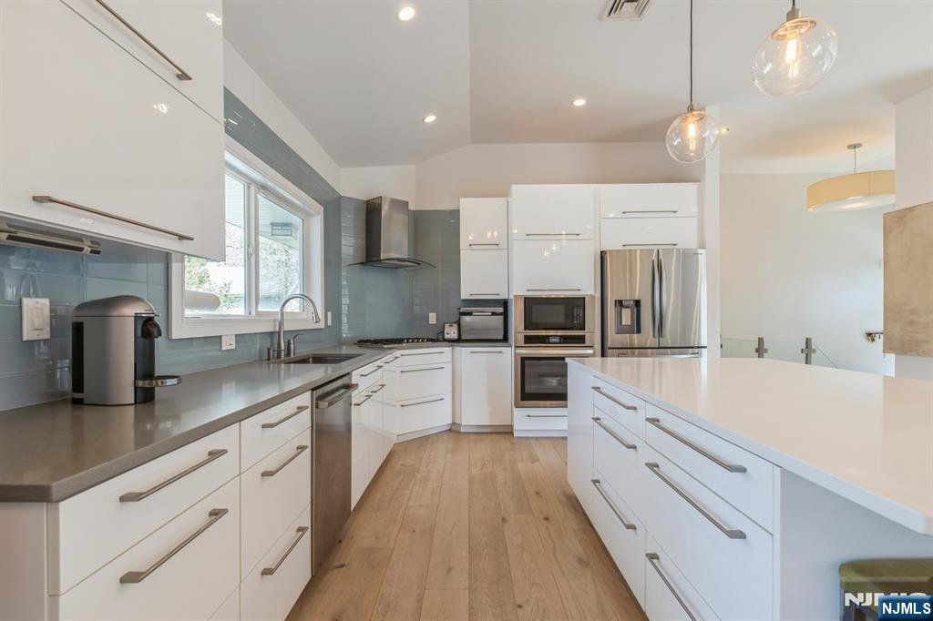 37 New Street Property Photo 11
