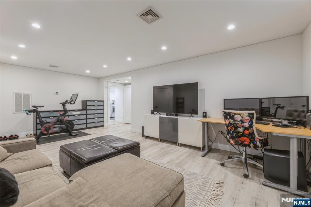 37 New Street Property Photo 28