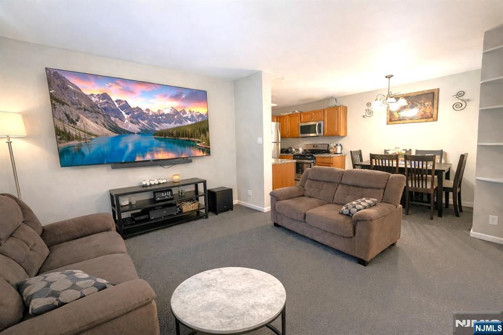 48-50 Holland Street Property Photo 2