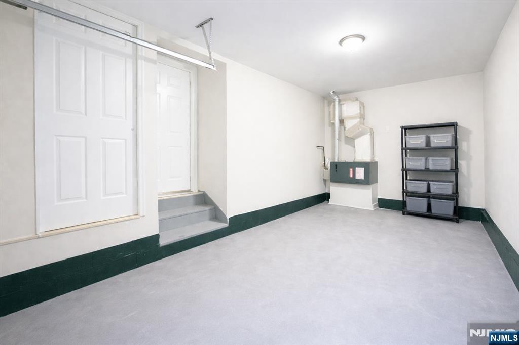 48-50 Holland Street Property Photo 9