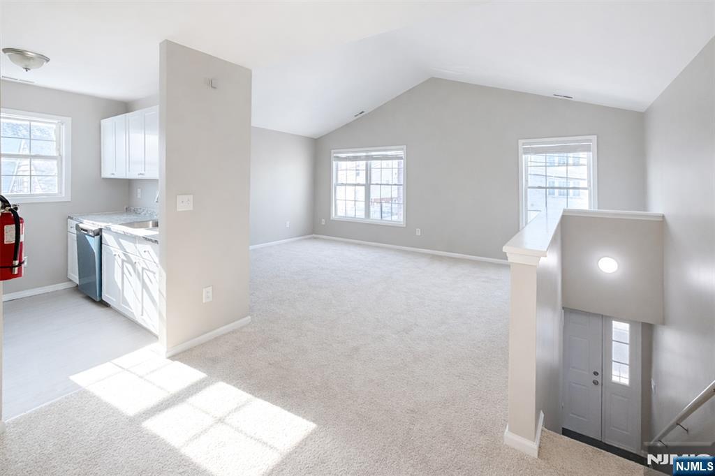 48-50 Holland Street Property Photo 13