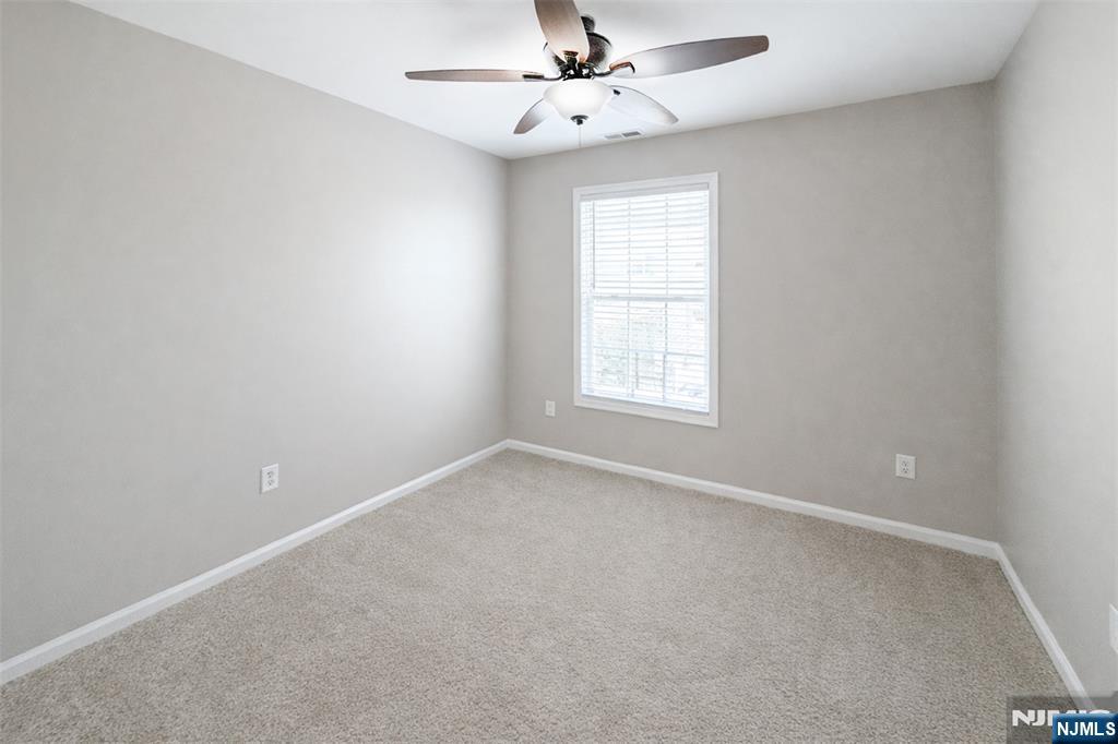 48-50 Holland Street Property Photo 18