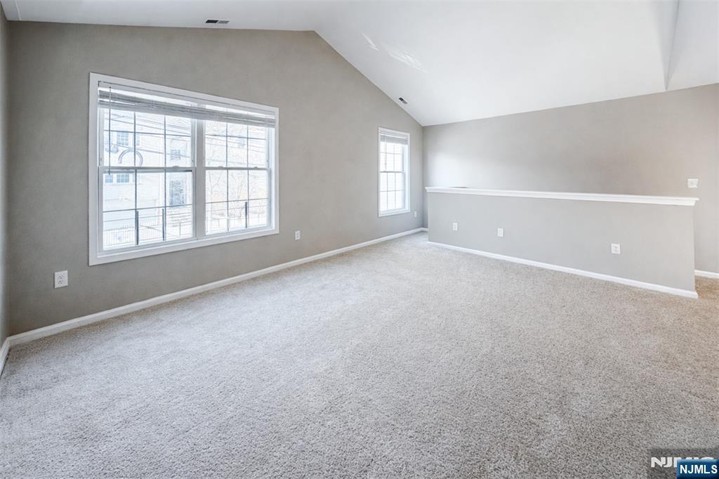 48-50 Holland Street Property Photo 20