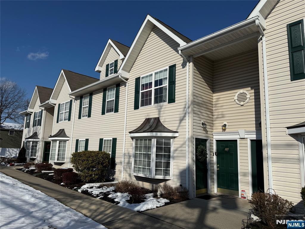 37 Chanda Court D037