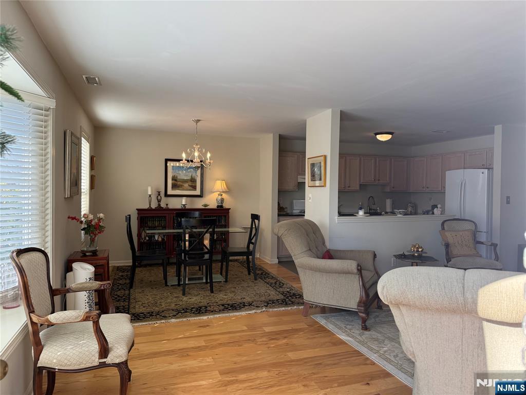37 Chanda Court D037 Property Photo 2