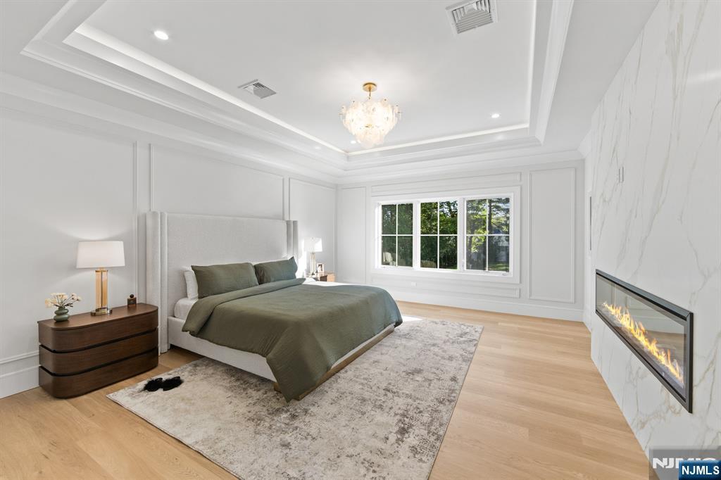 90 Essex Drive Property Photo 33