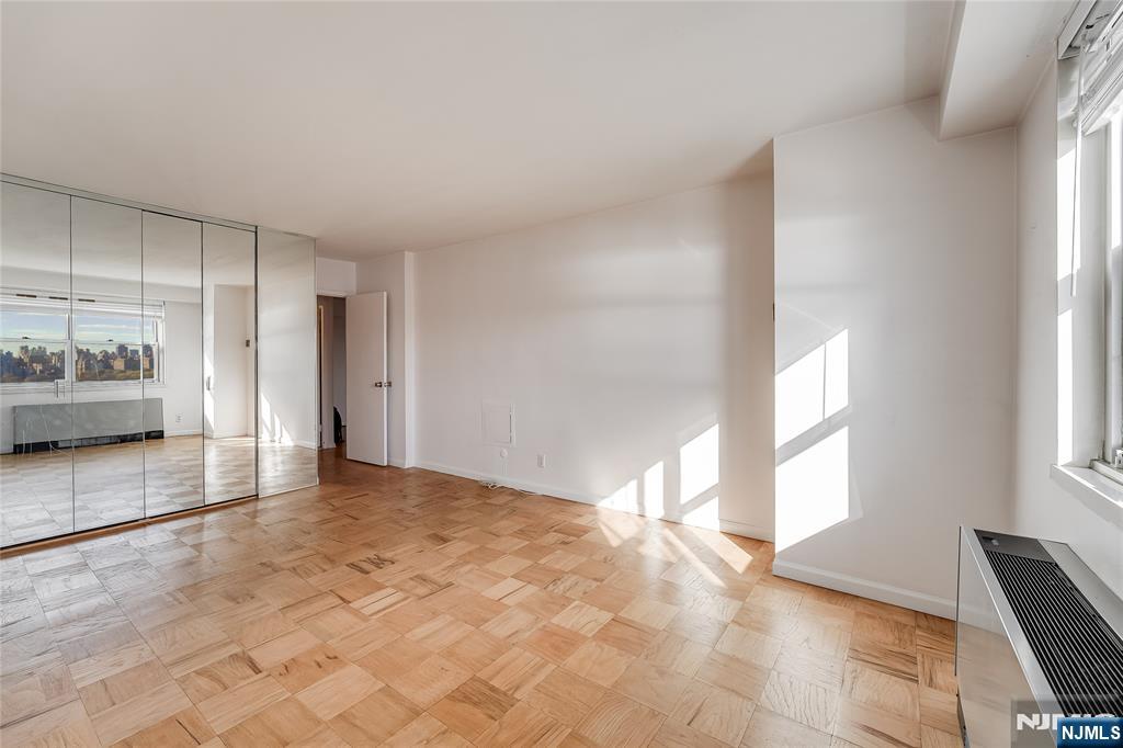 6600 Boulevard East 2c Property Photo 12