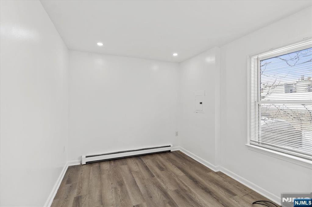 17 Holsman Street 2 Property Photo 19
