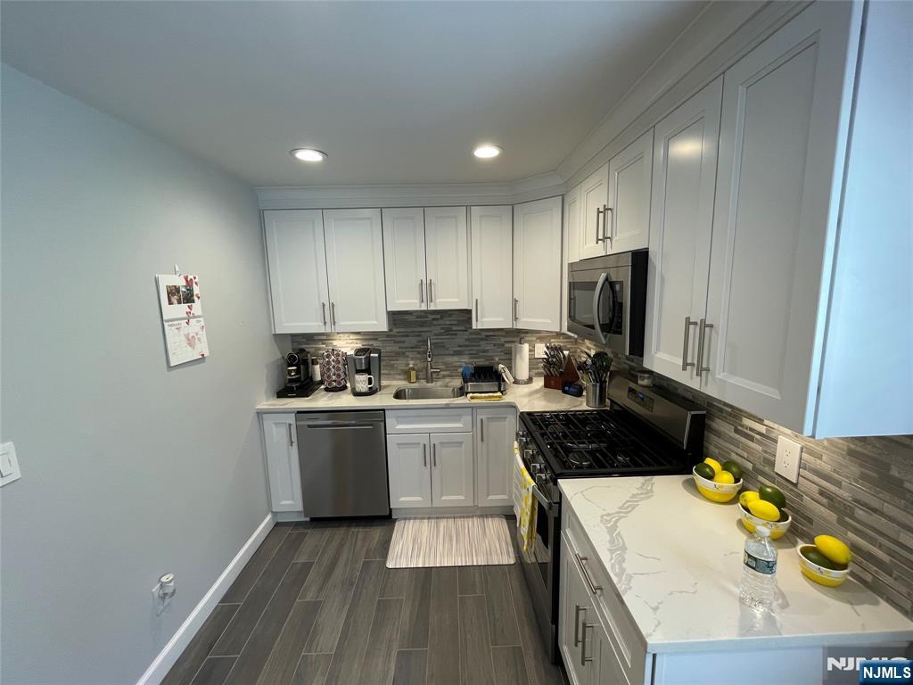 46 Sabina Street Property Photo 5