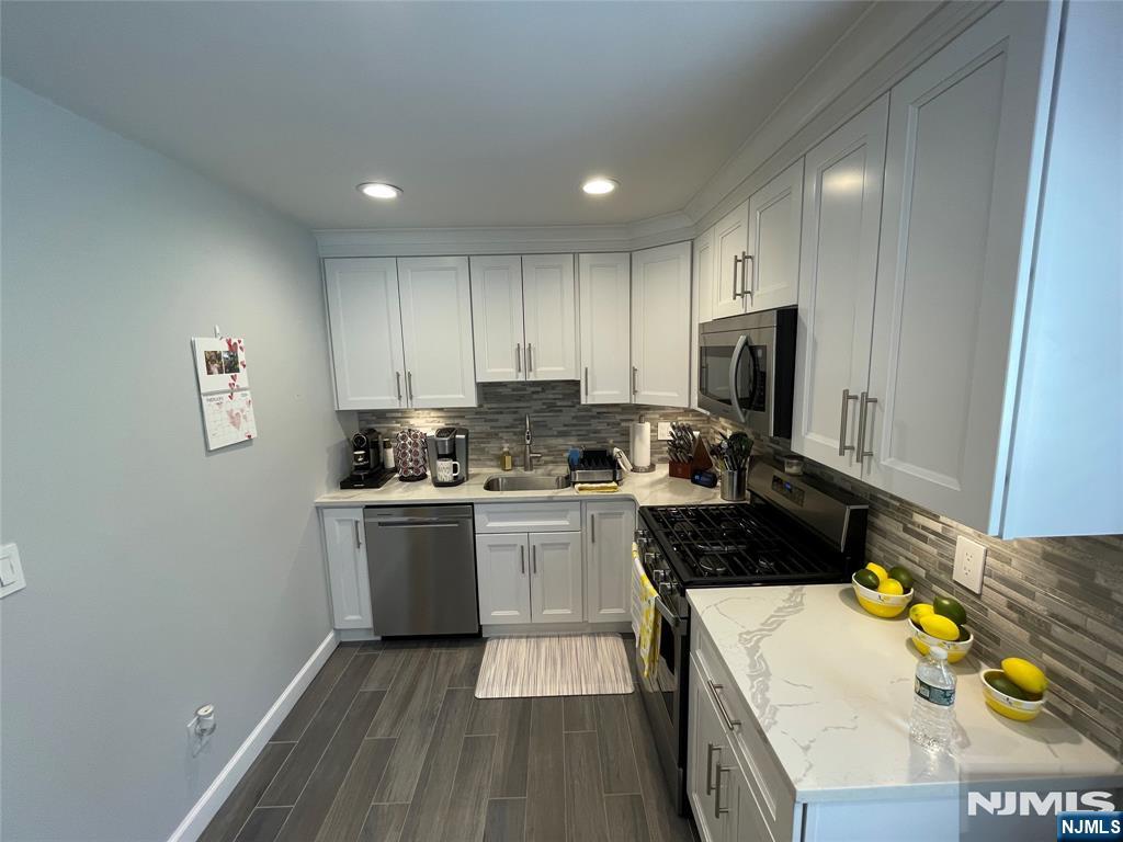 46 Sabina Street Property Photo 5