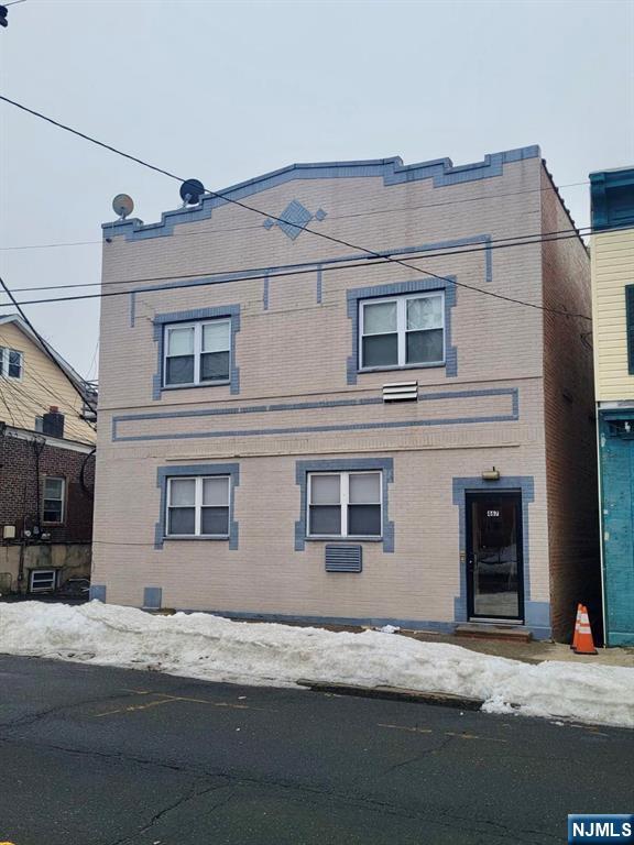 467 Hudson Street Property Photo 1