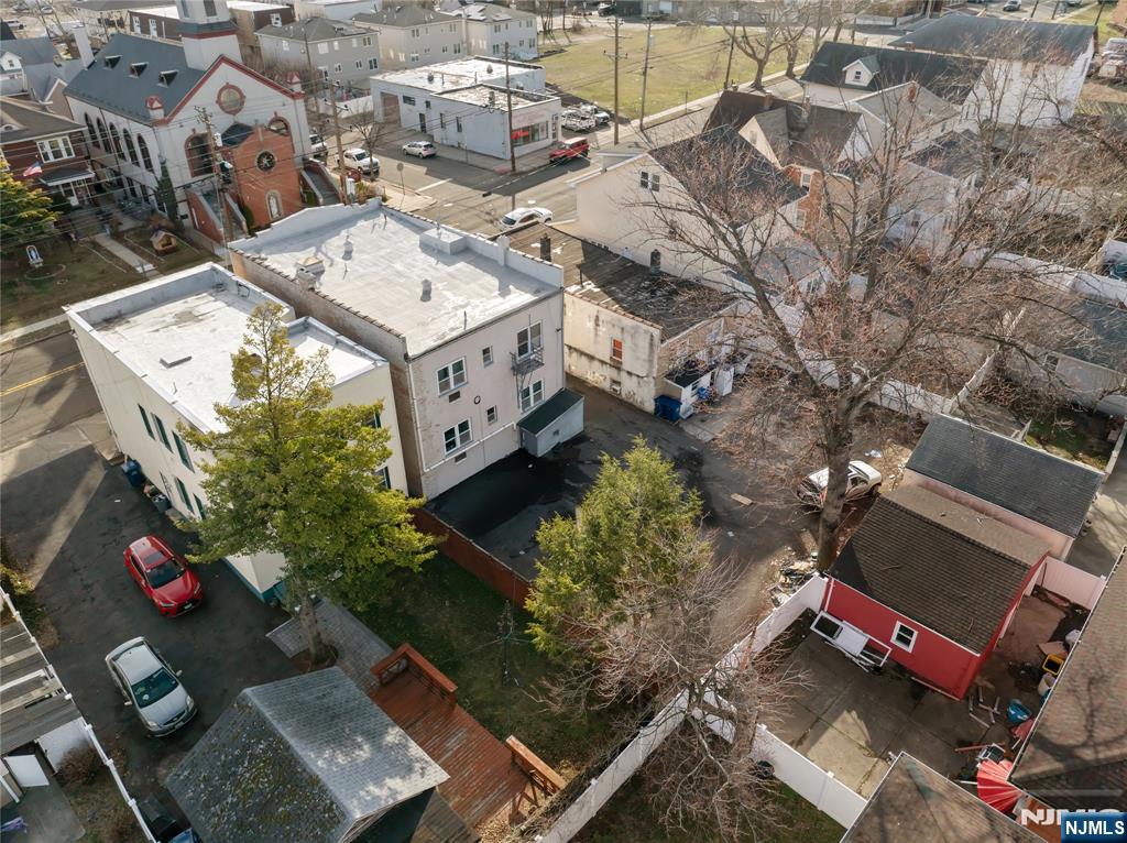 467 Hudson Street Property Photo 2