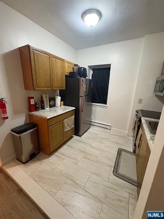 467 Hudson Street Property Photo 8