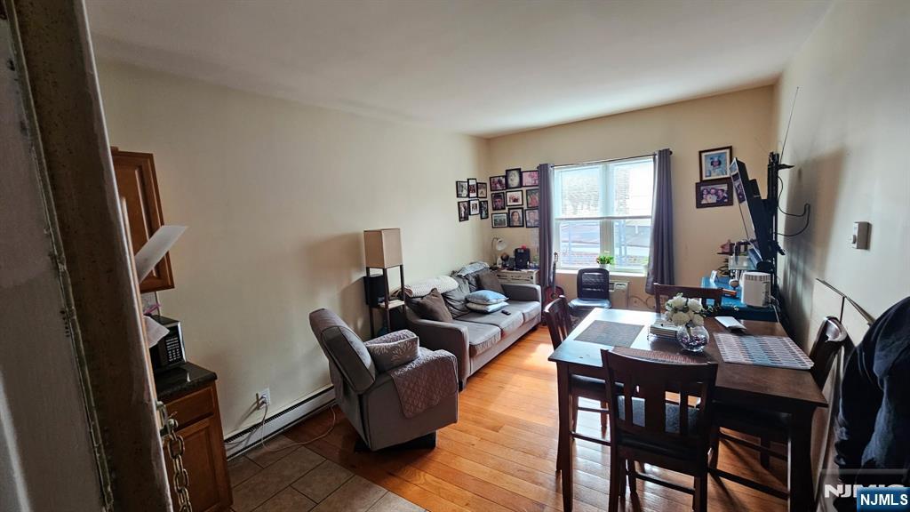 467 Hudson Street Property Photo 10