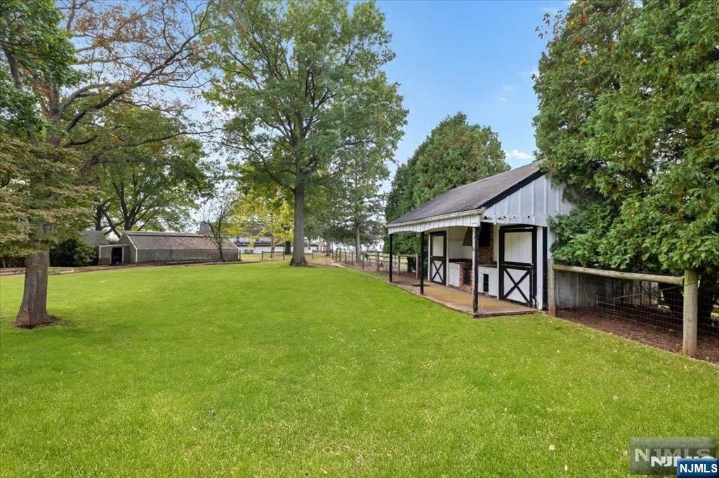 1850 Burnt Mills Road Property Photo 15