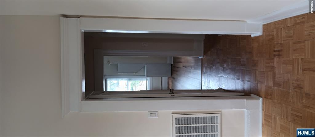 477 Broad Street 2 Property Photo 7