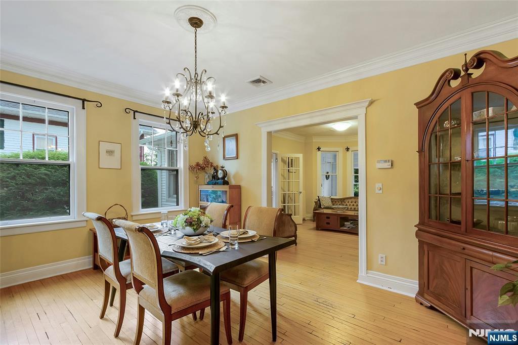 694 Lotus Avenue Property Photo 9