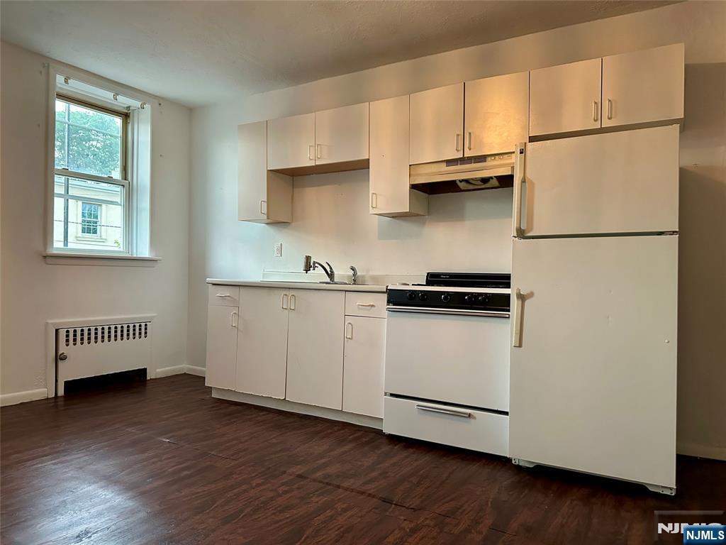 530 Valley Brook Avenue 2fl Property Photo 3